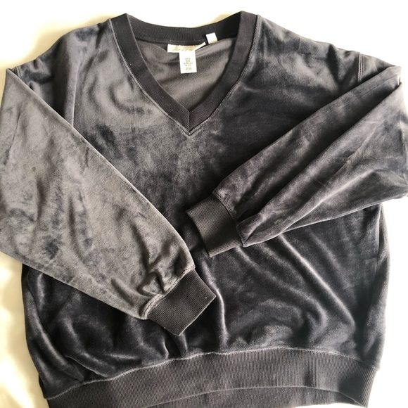 H&M sweater - Picture 2 of 5